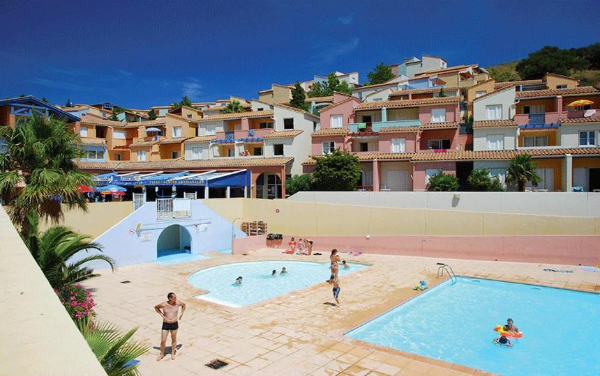 F3 En Bord De Mer Avec Piscine セルベーレ エクステリア 写真